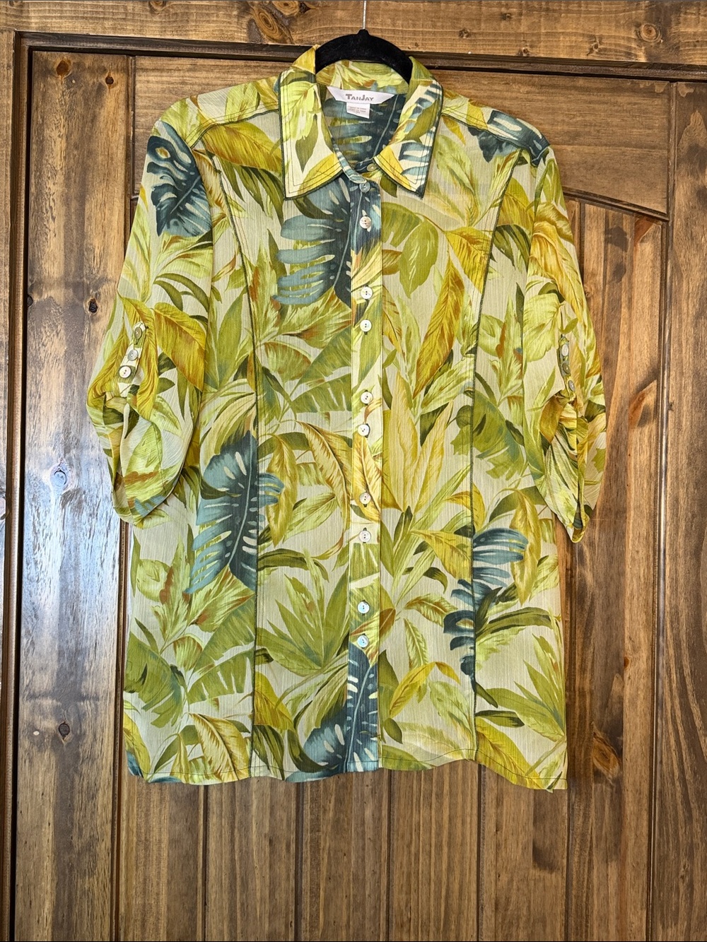 TanJay Green and Yellow Tropical Print Button-Front Blouse